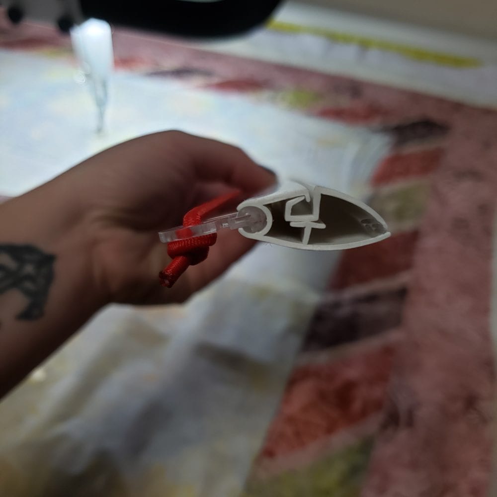 Red Snapper side clamps 12" Bold Notion Quilting